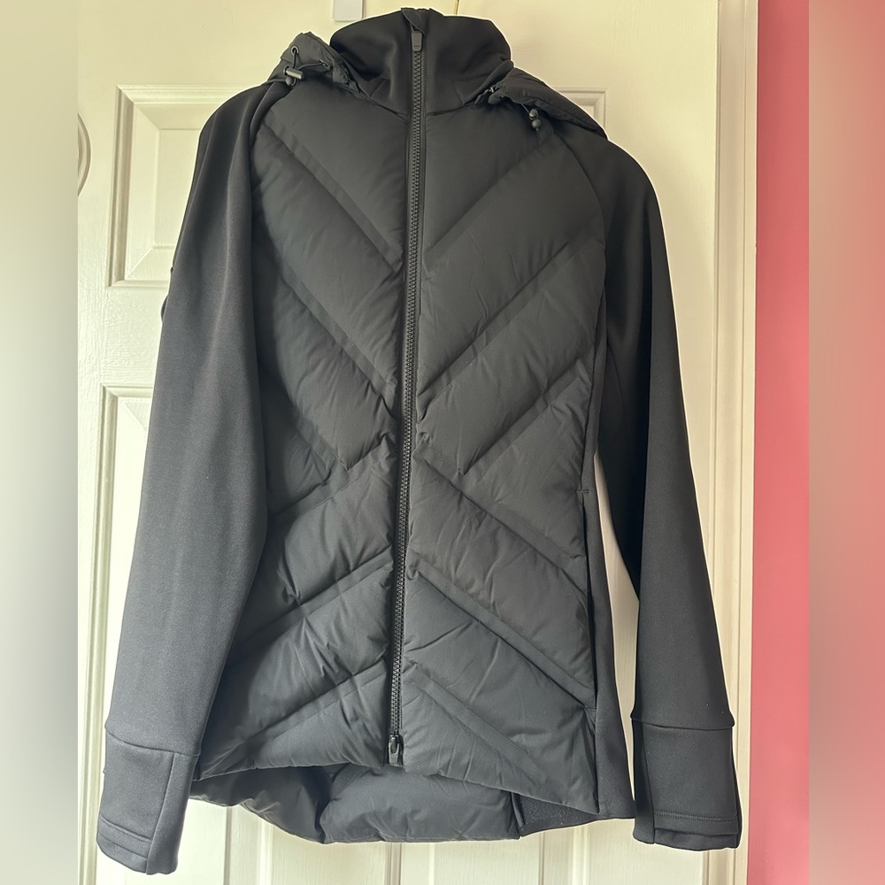 NWOT Athleta Light Puffer Zipup